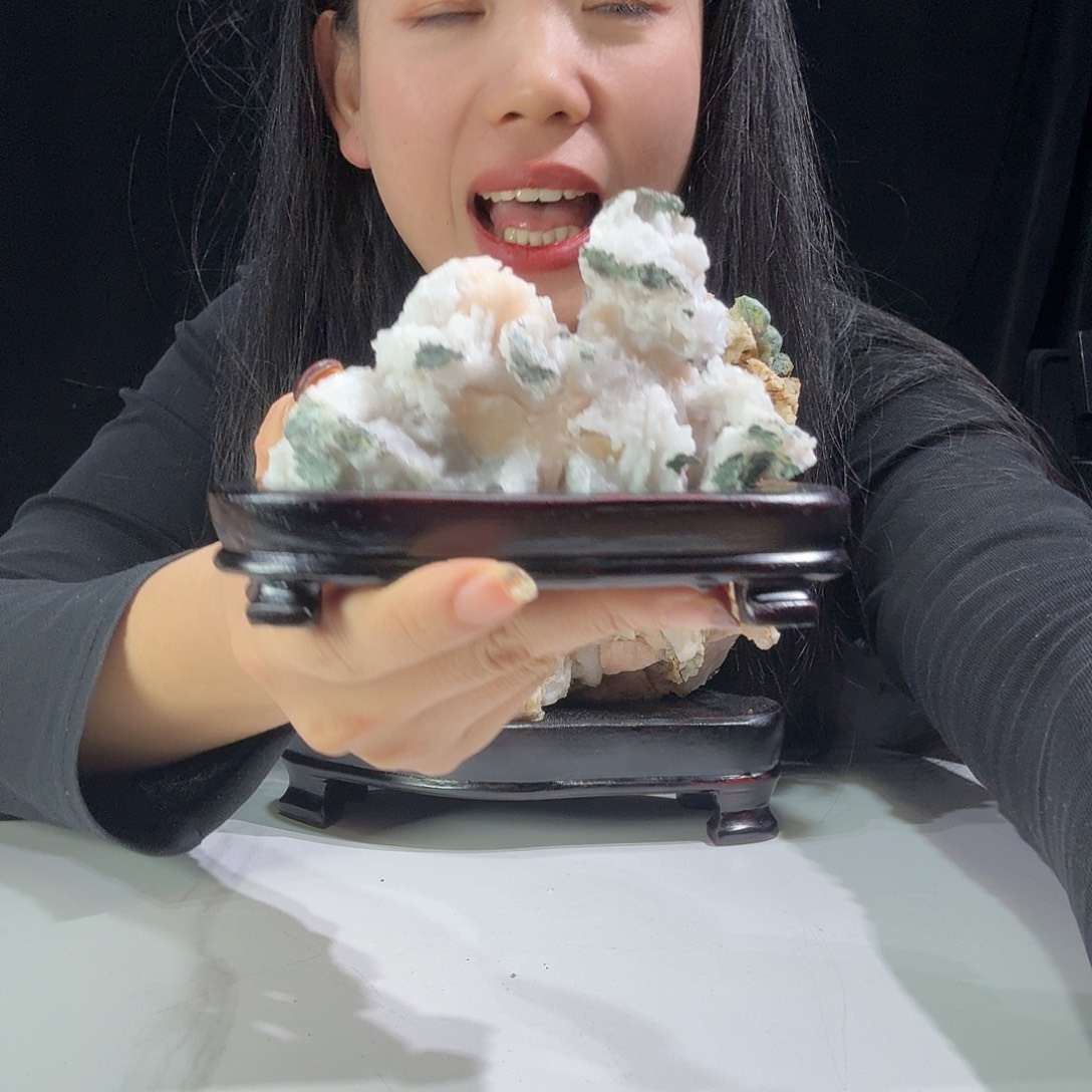怡***水石头北宣石摆件088888