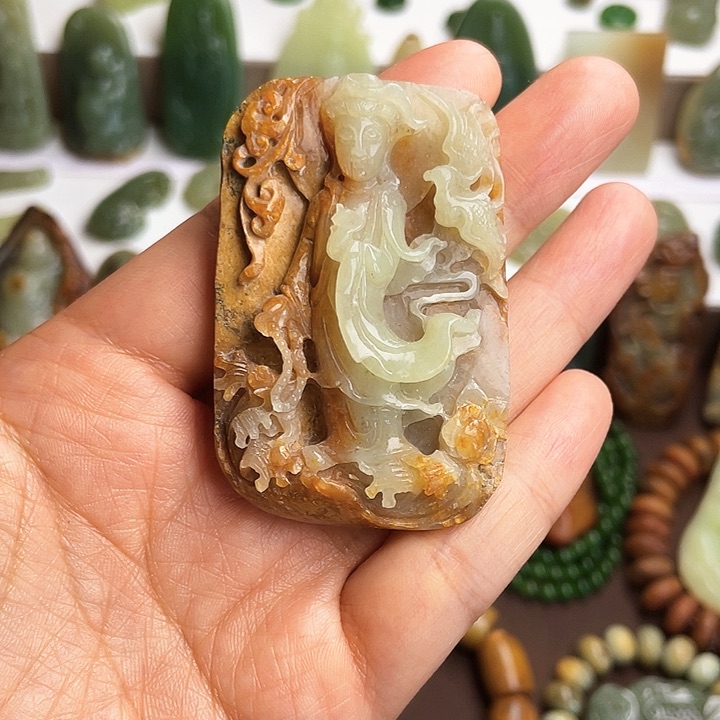 岫岩河磨玉（透闪石质玉）未镶嵌颈饰