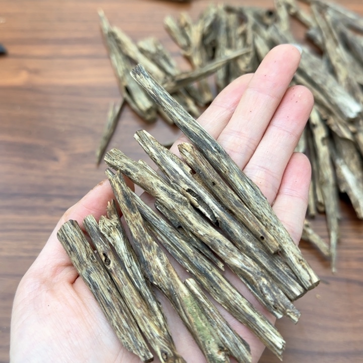 沉香沉香木制品国香奇楠沉香块料12g