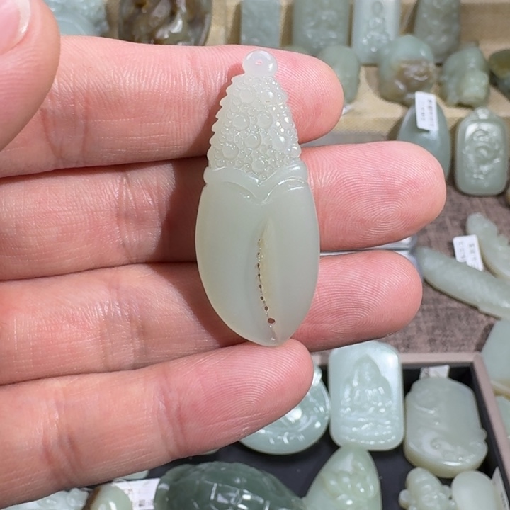 和田玉（糖玉）挂件未镶嵌