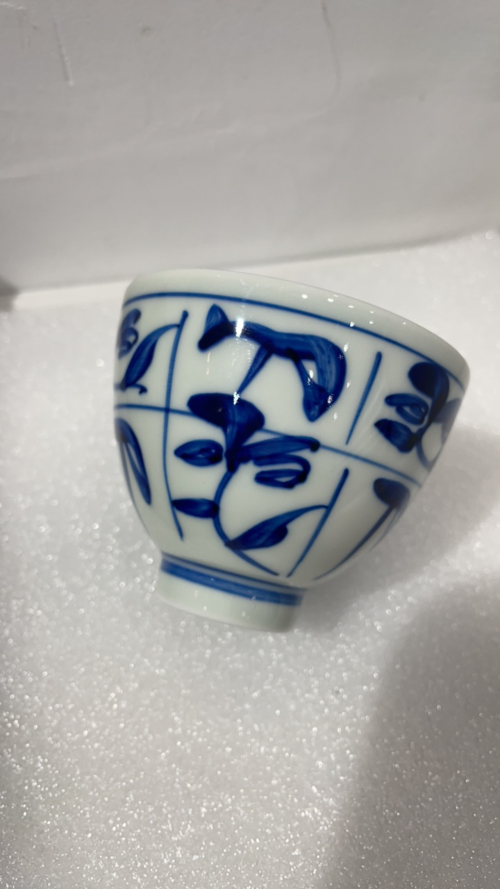 景德镇刀子纹小茶碗