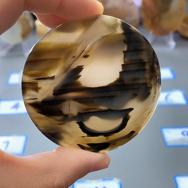 玛瑙/玉髓未镶嵌珠宝半成品