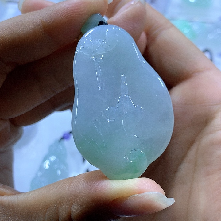 翡翠颈饰未镶嵌天然翡翠A货吊坠