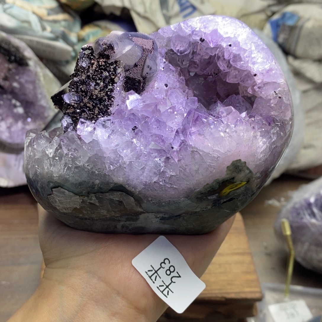 未镶嵌水晶珠宝半成品