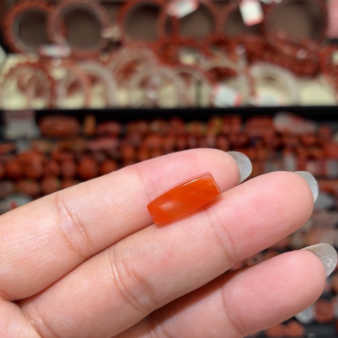 南红玛瑙未镶嵌颈饰6咪➕勒子