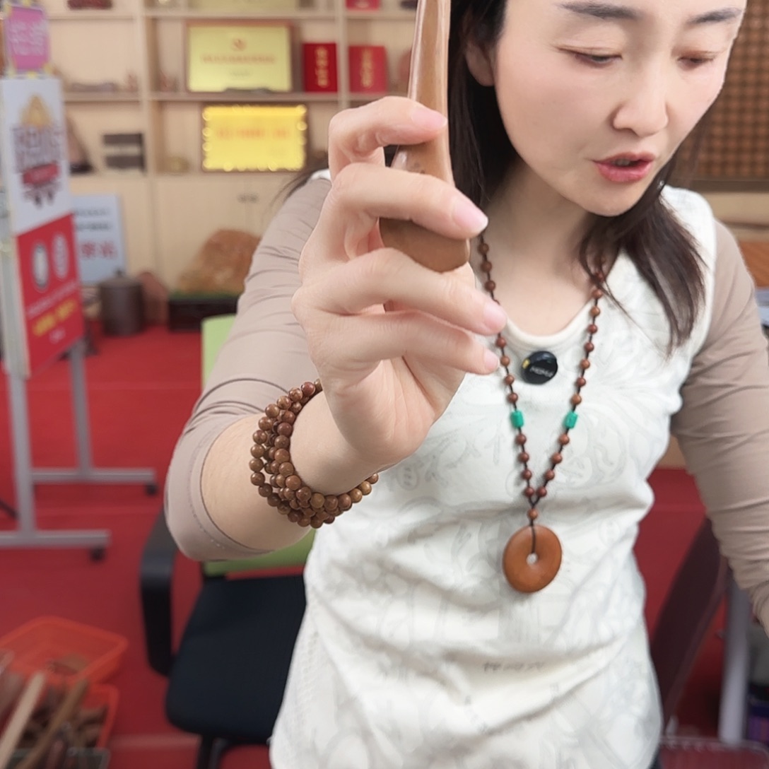 泗水砭石面部拨筋棒 福利款