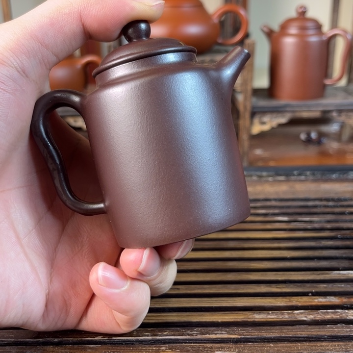 茶壶紫砂原矿紫砂手工制作