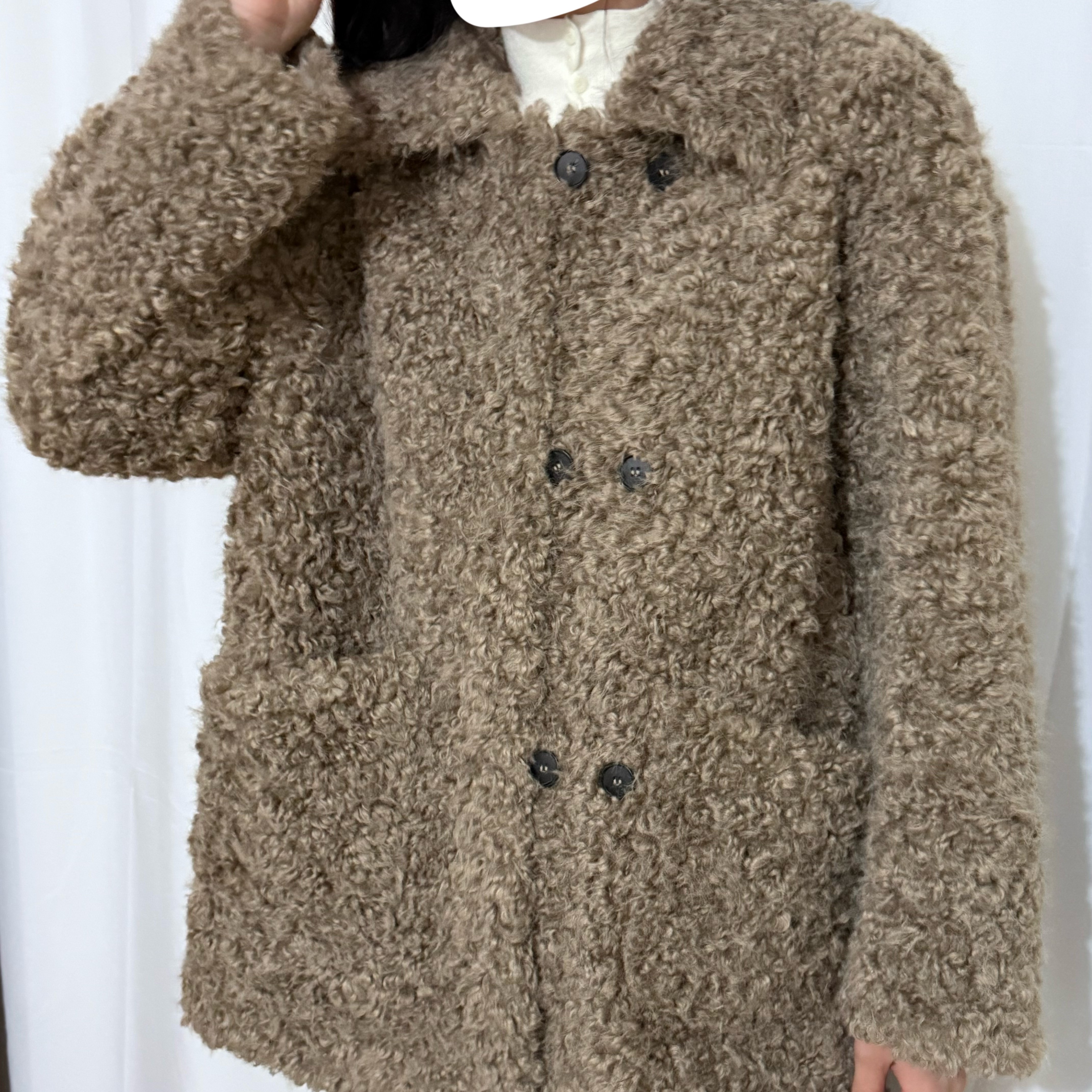 小熊-巨防风保暖轻盈皮毛一体中长款外套