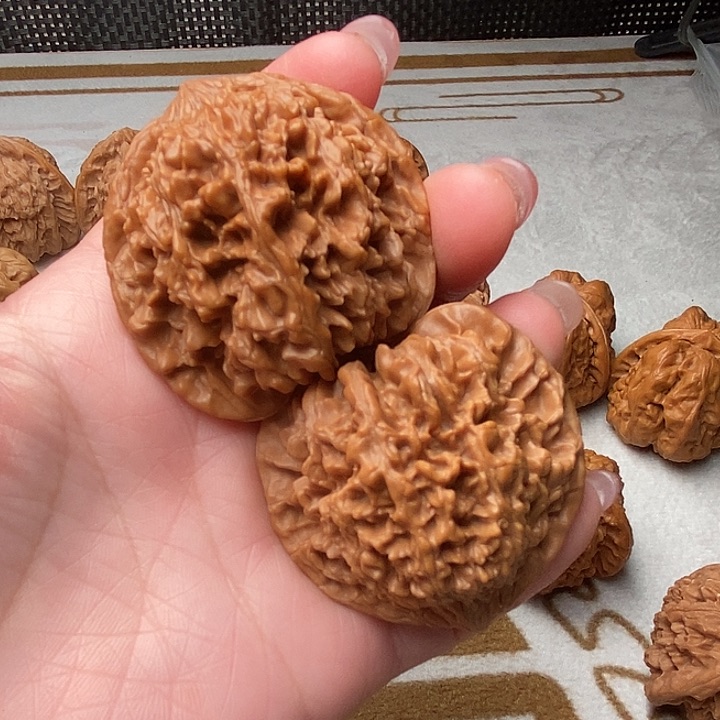 吊坠文玩核桃江****筑满天星