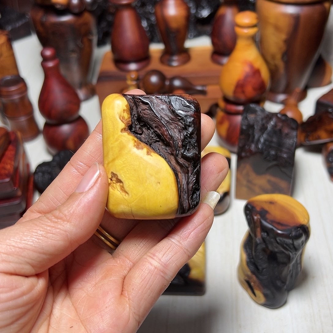 枣木宇**衡直播间默认截图