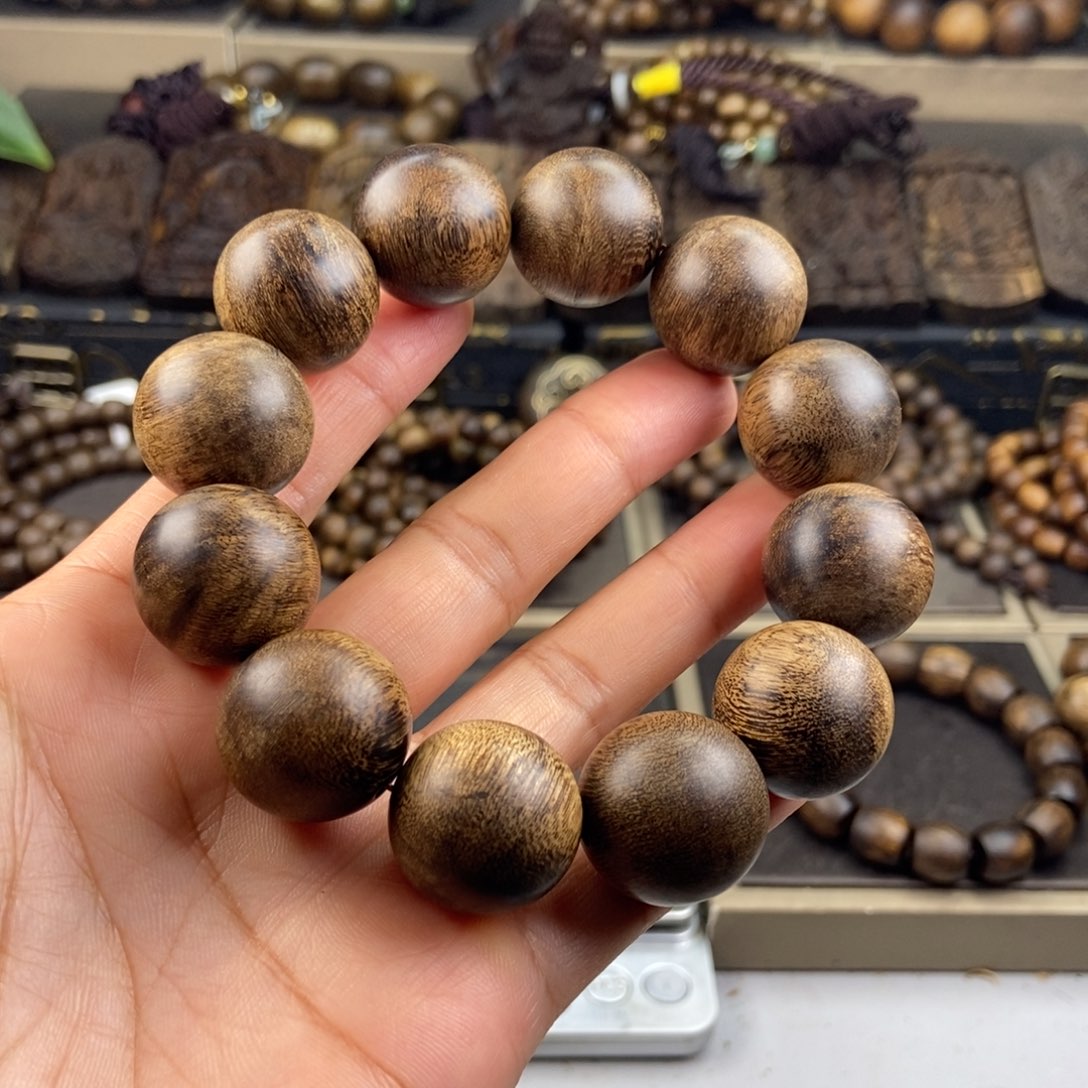 手串沉香用****兽越南芽庄白留疤