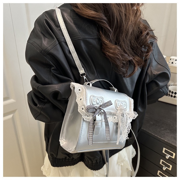 学院风甜美书包手提双肩女小方包洋气2025新款潮流秋季时尚花边