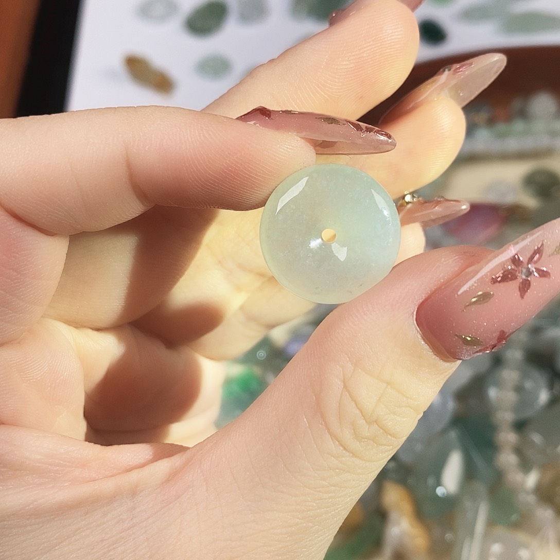 翡翠未镶嵌挂件翡翠