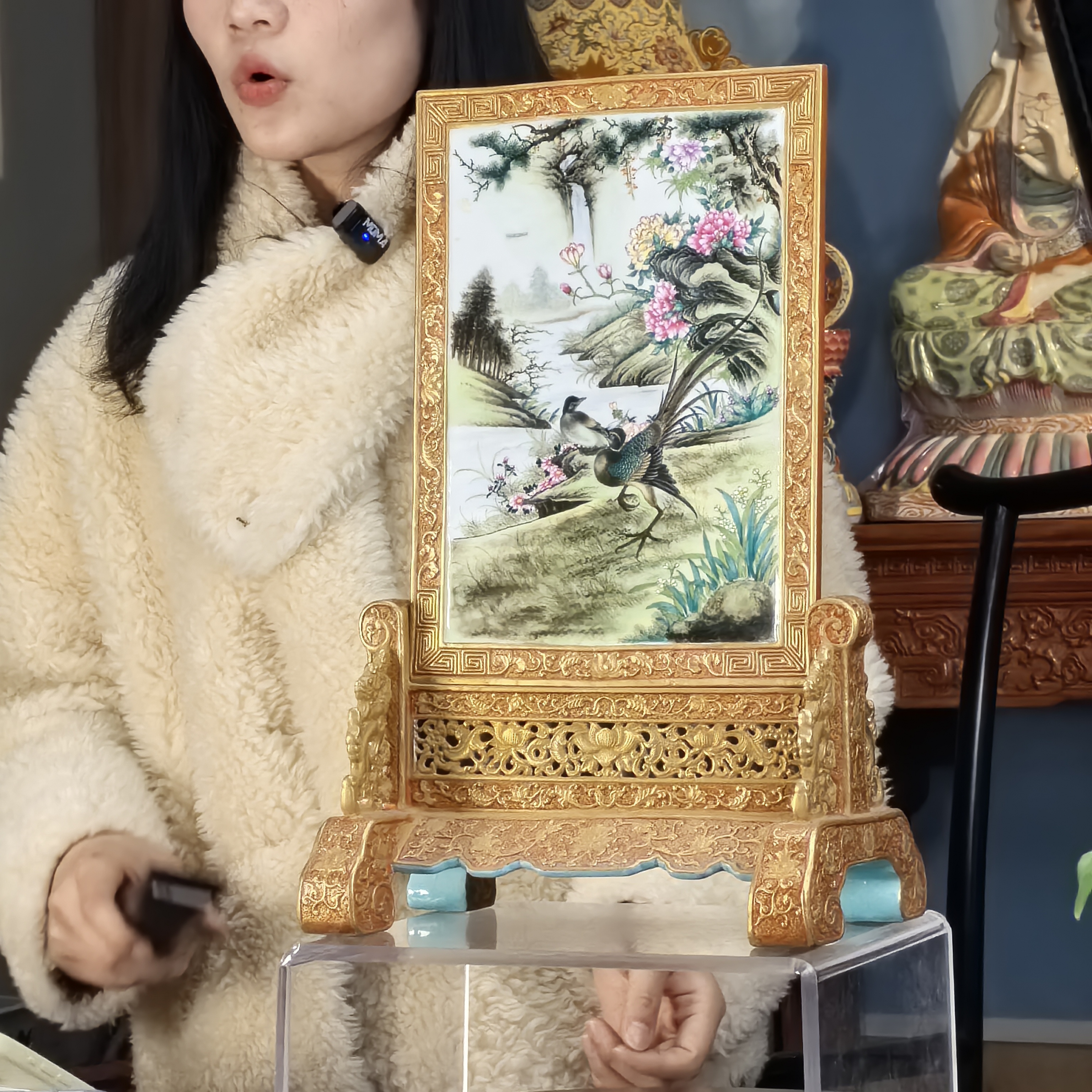 清 珐琅彩花鸟开窗描金浮雕花卉屏风