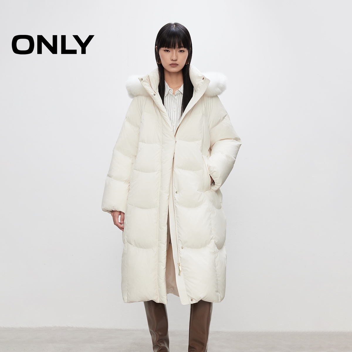 ONLY2025冬季新款白鹅绒长款茧型毛领连帽羽绒服女|125412005