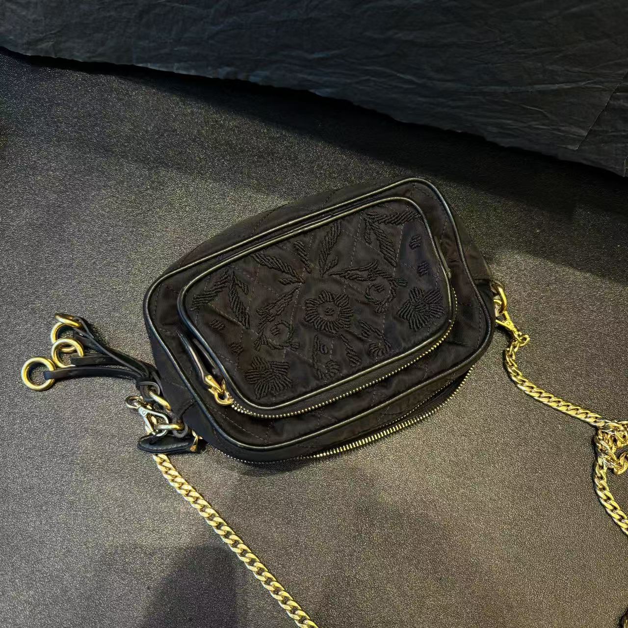 95新 Prada/普拉达 【小考拉】普拉达 单肩包