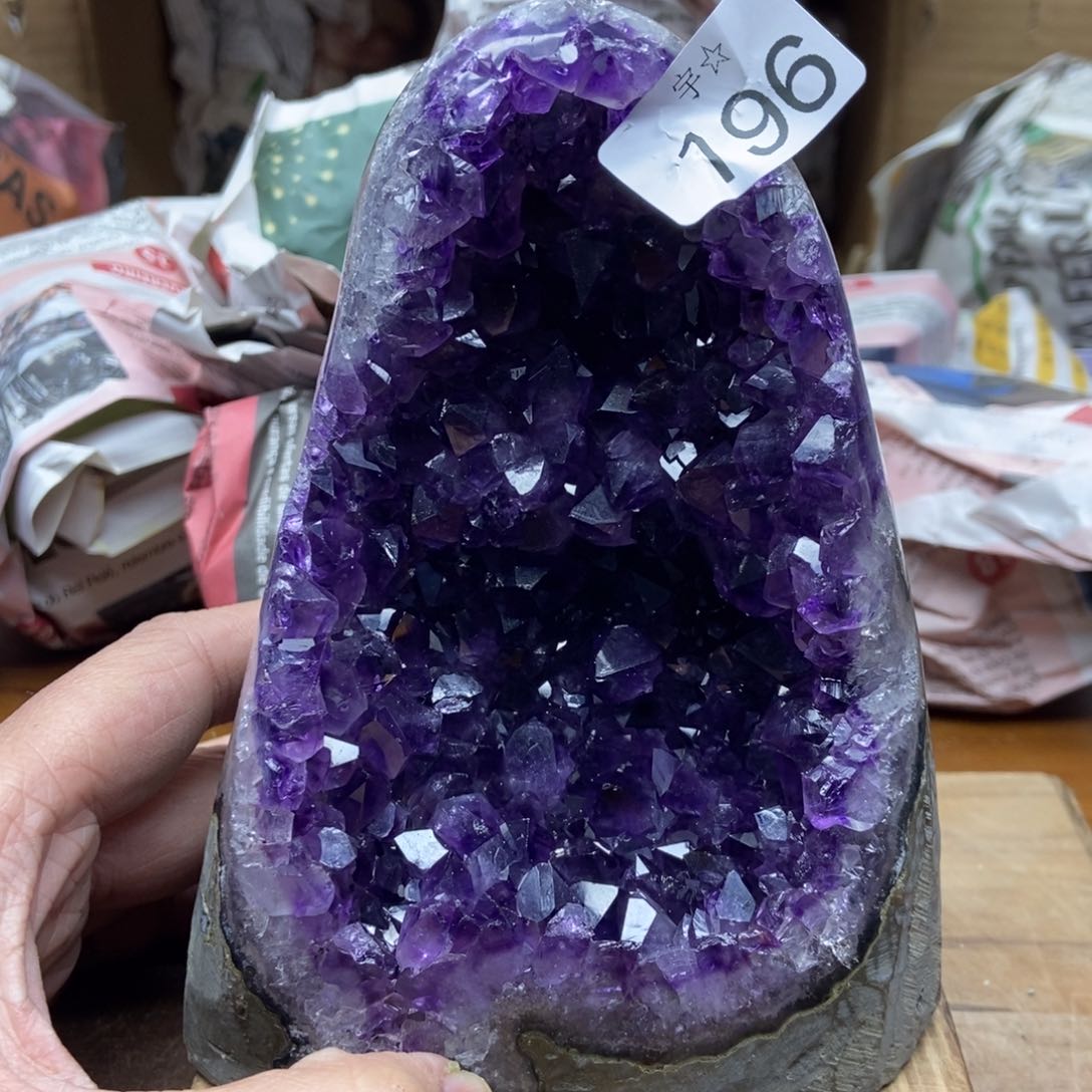 紫晶天然水晶摆件未镶嵌小*阳