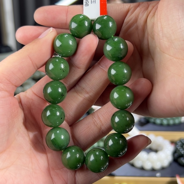 和田玉手串未镶嵌俄罗斯碧玉乌兰海猕猴桃卡16圆珠