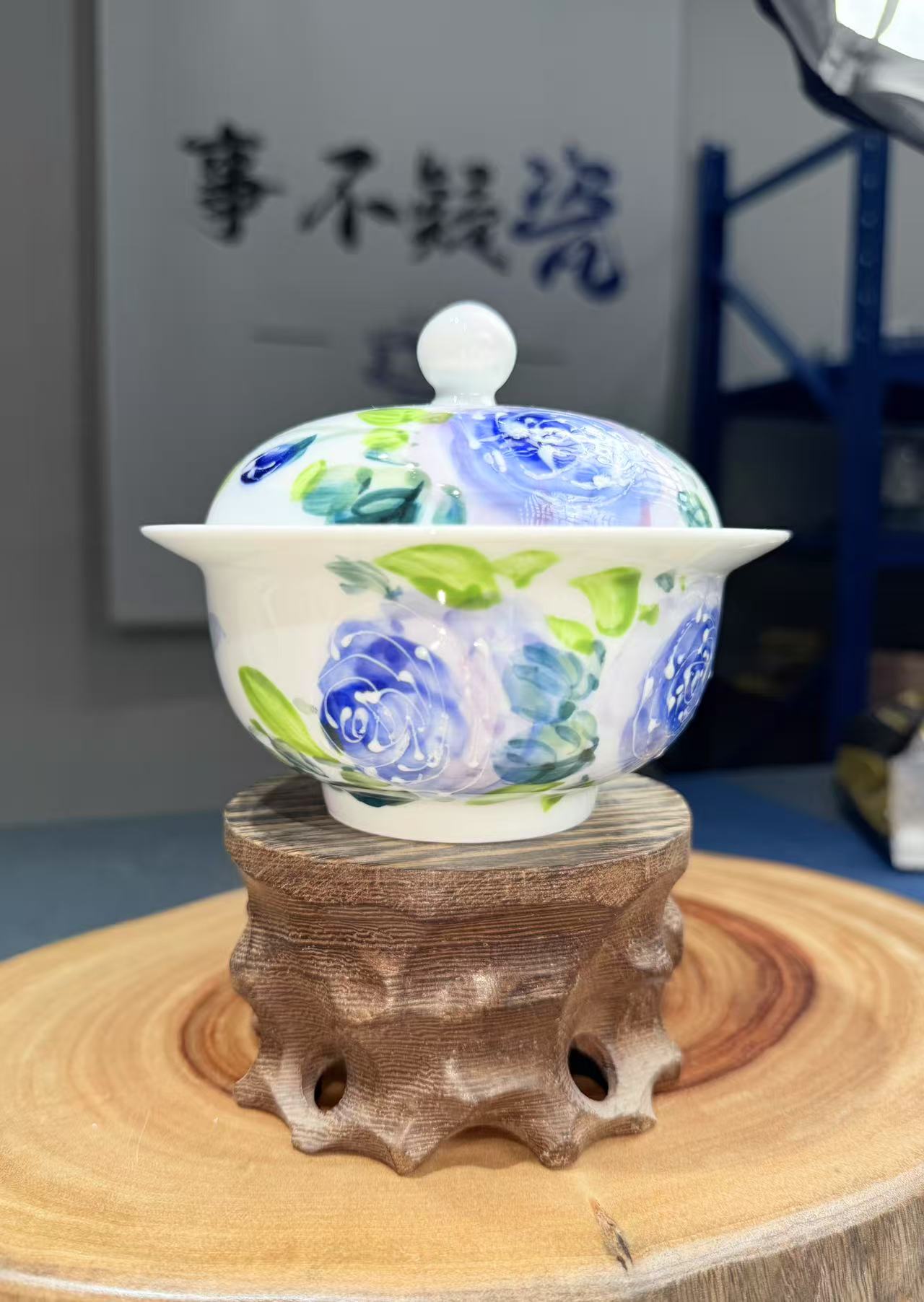 景德镇高温釉下彩苹果炖盅紫玫瑰