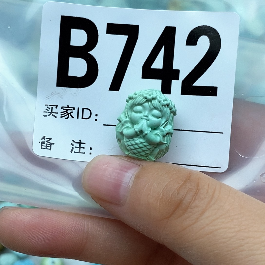 绿松石配饰未镶嵌