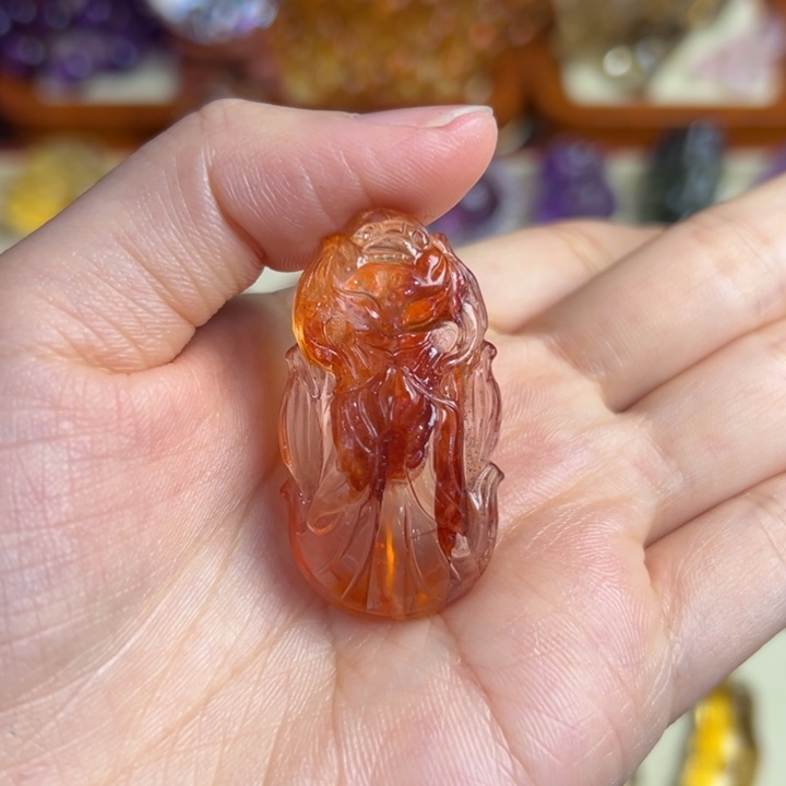 水晶吊坠(赠链)未镶嵌