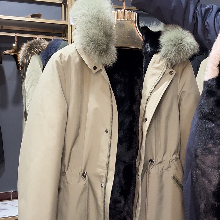 一***逐710隆轩高端服装