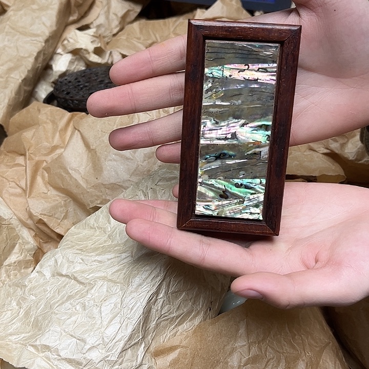 大叶紫檀（黑酸枝木类）