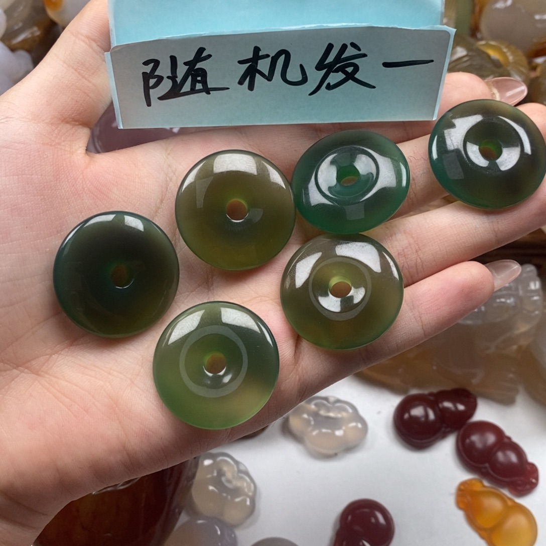 玛瑙/玉髓未镶嵌颈饰