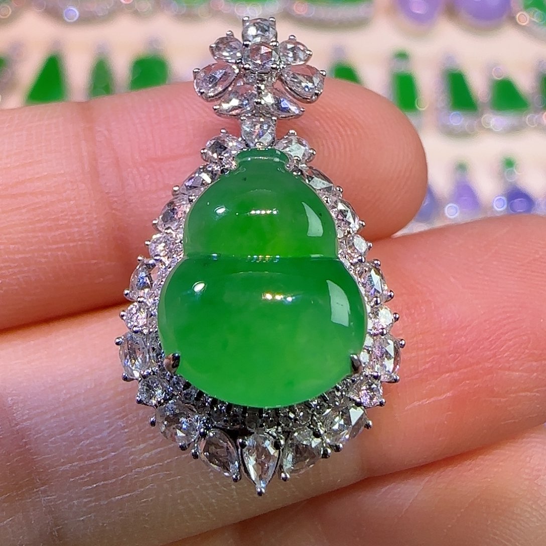 翡翠18K金镶嵌吊坠(不含链)