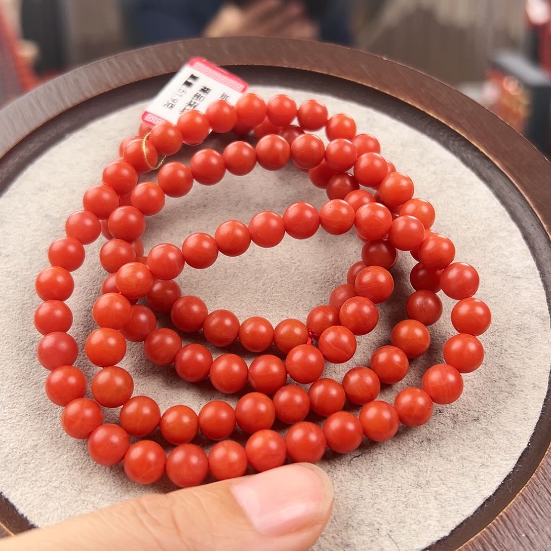 南红玛瑙手串未镶嵌