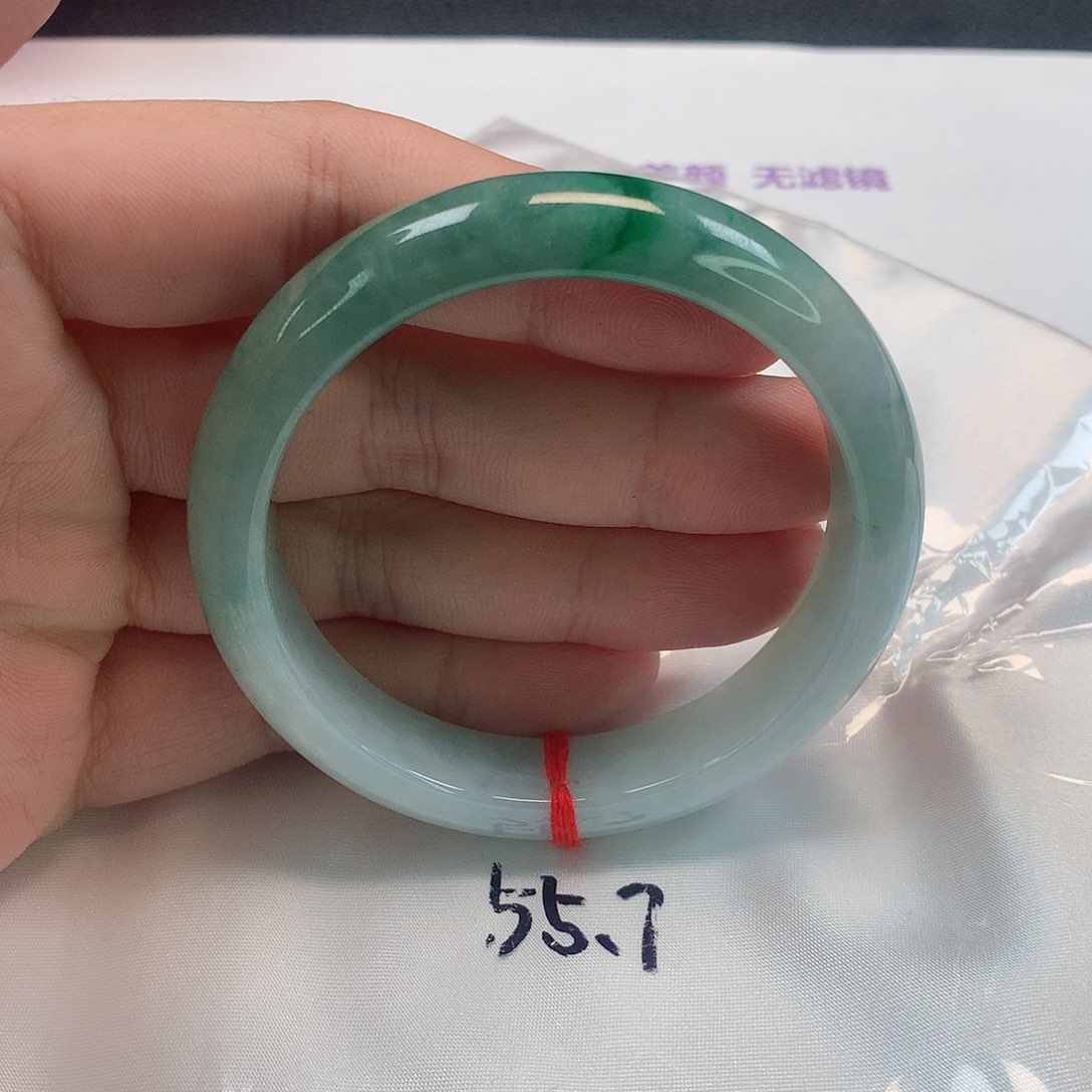 翡翠手镯未镶嵌275号