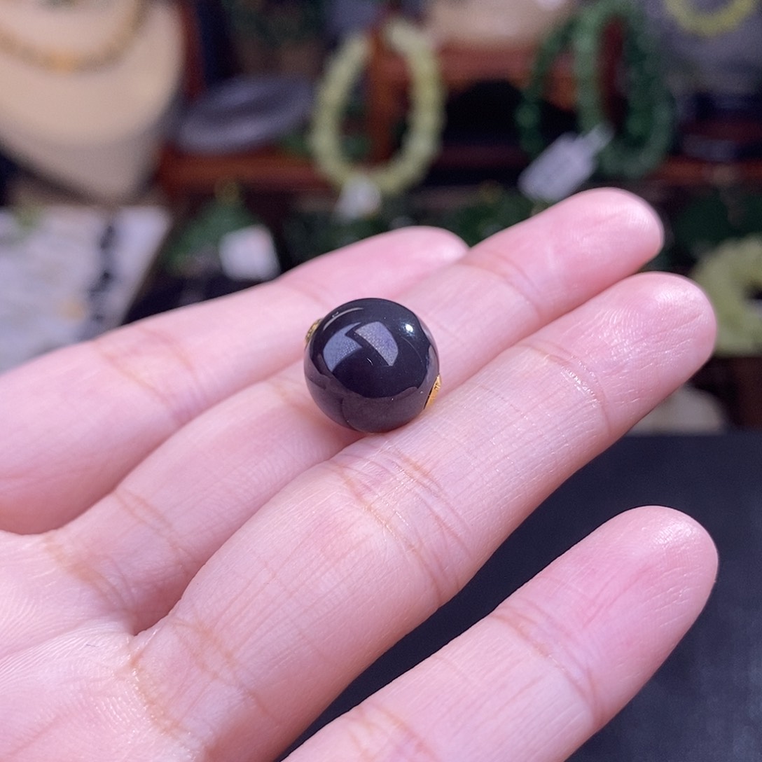 和田玉多样性发一 18.K金浓烟紫路路通未镶嵌