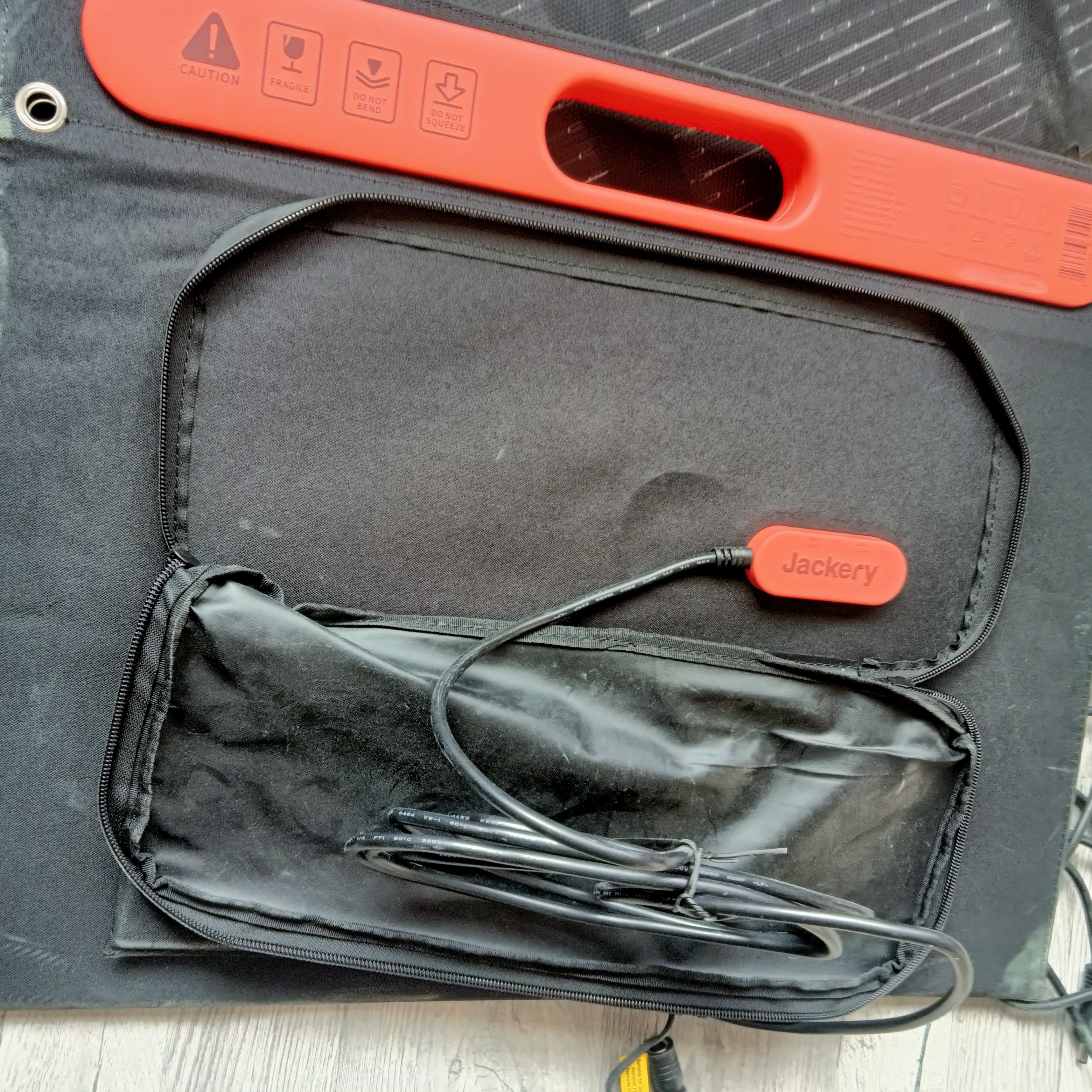 60瓦太阳能发电板