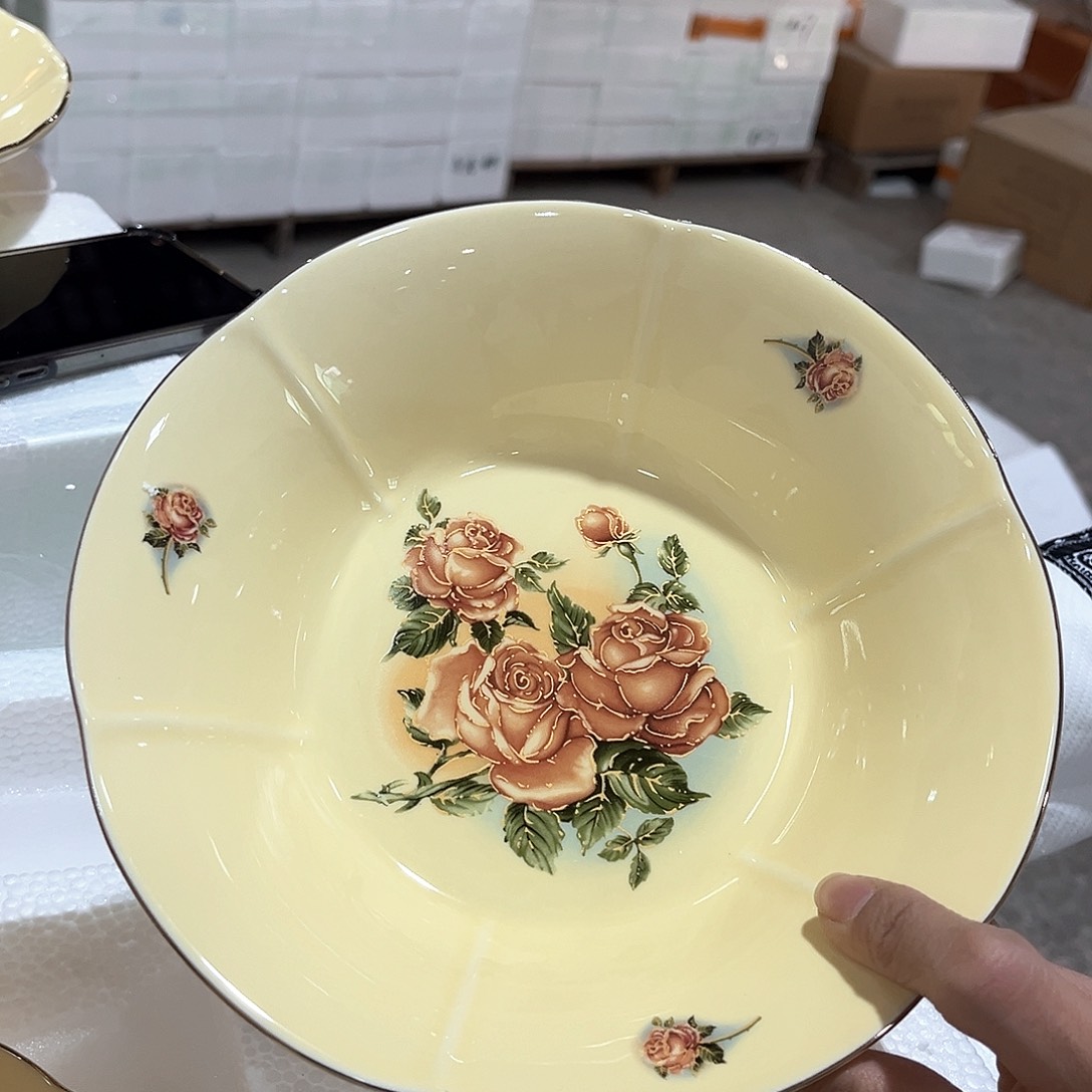 陶瓷………………………………