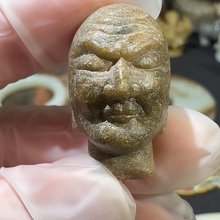 欲***都和田玉未镶嵌颈饰