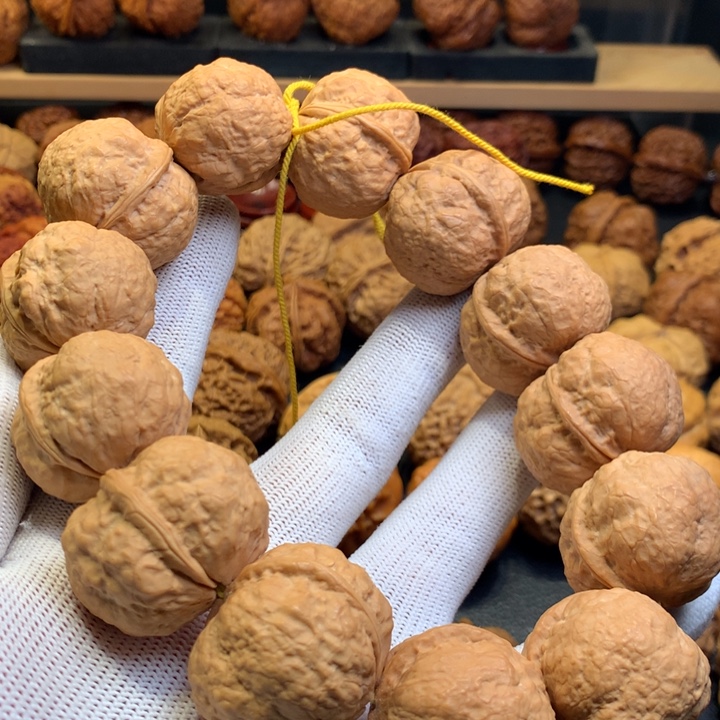 文玩核桃吊坠10……..