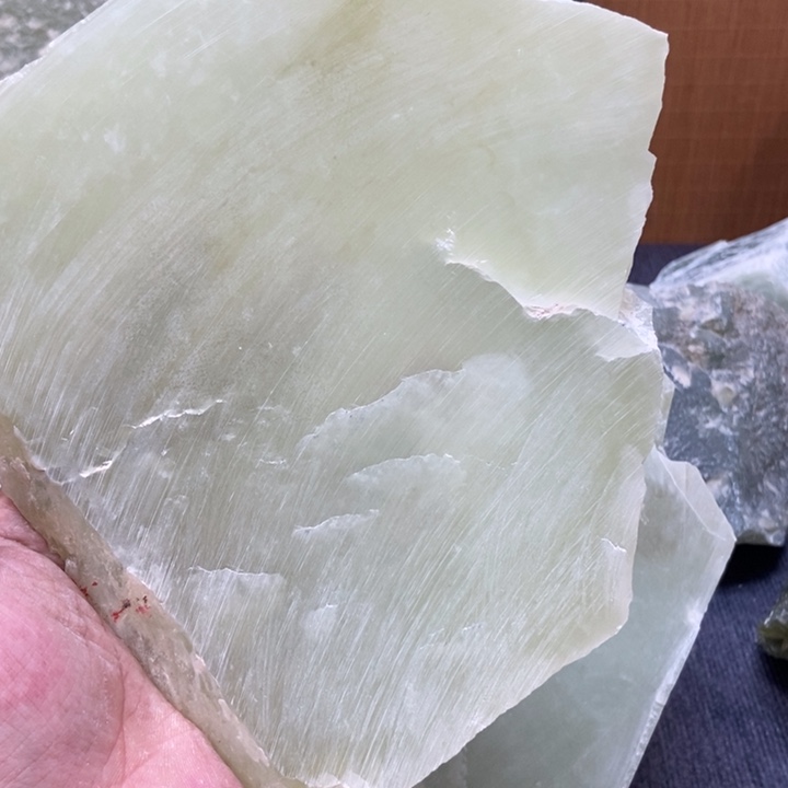 众***器蛇纹石玉未镶嵌岫玉精品高端原料