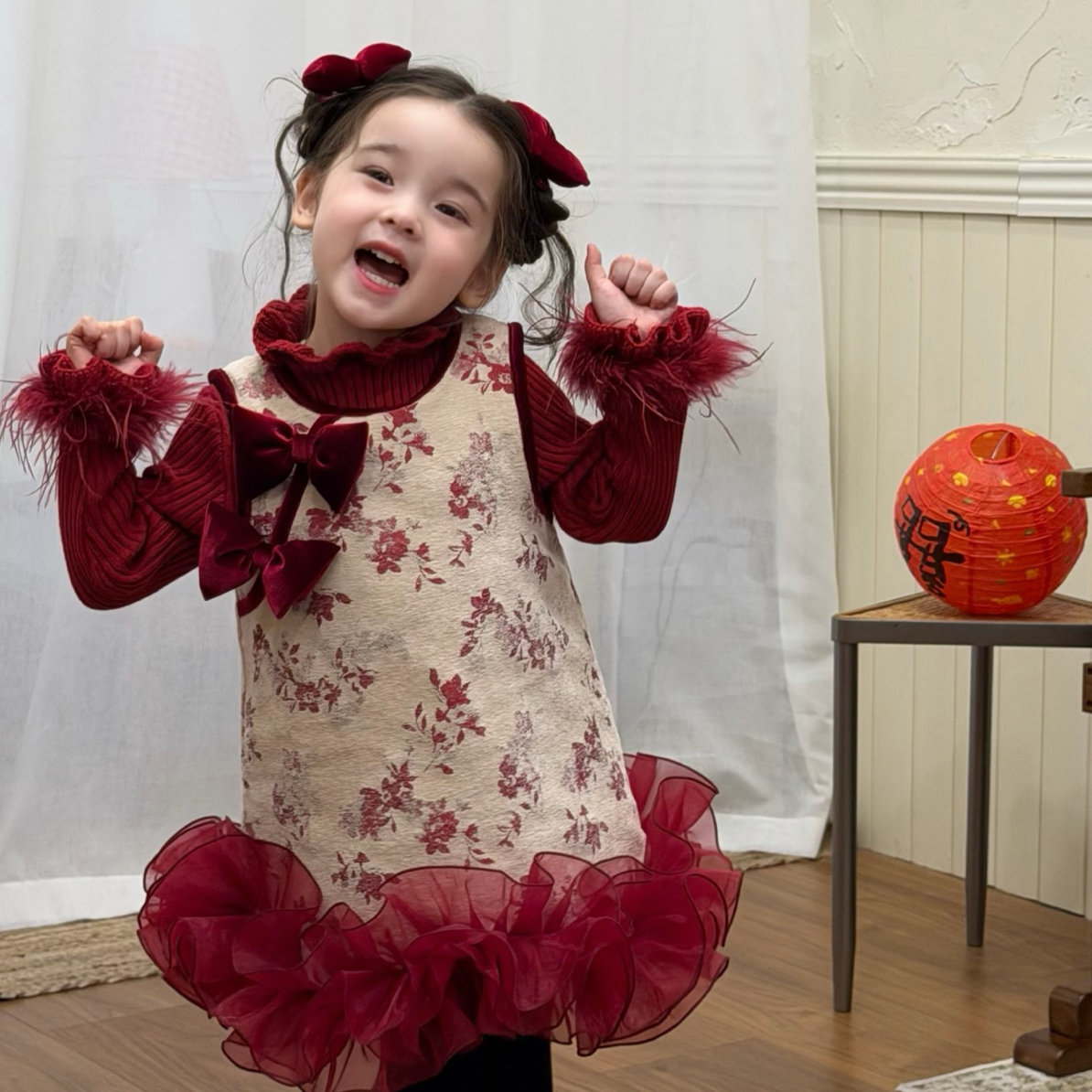 小月亮2025冬季新款女童中国风蝴蝶结旗袍连衣裙加厚新年服拜年服