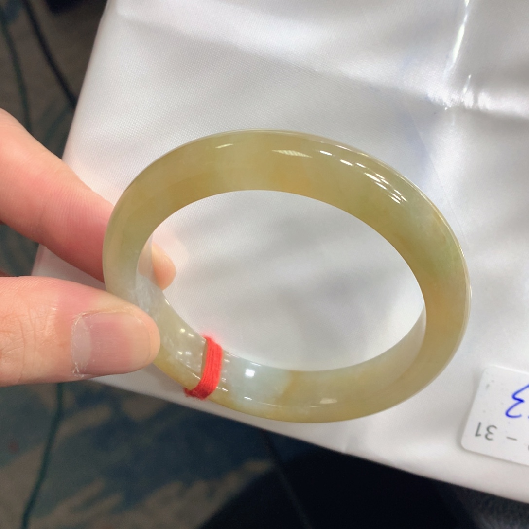 翡翠未镶嵌手镯翡翠