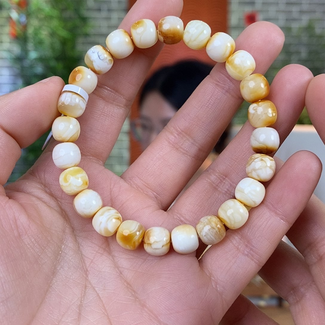 蜜蜡裸石未镶嵌蜜蜡手串8.5mm