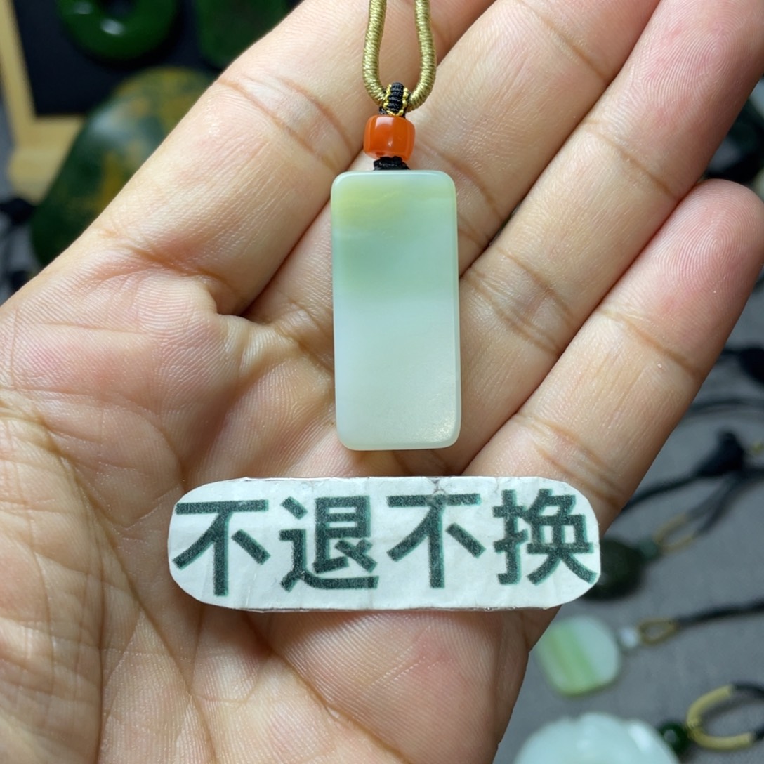 未镶嵌和田玉挂件
