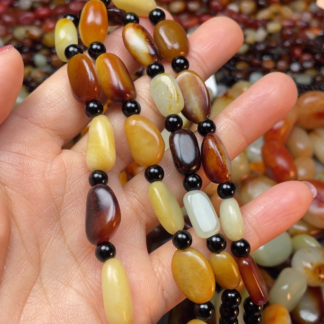 未镶嵌和田玉手链