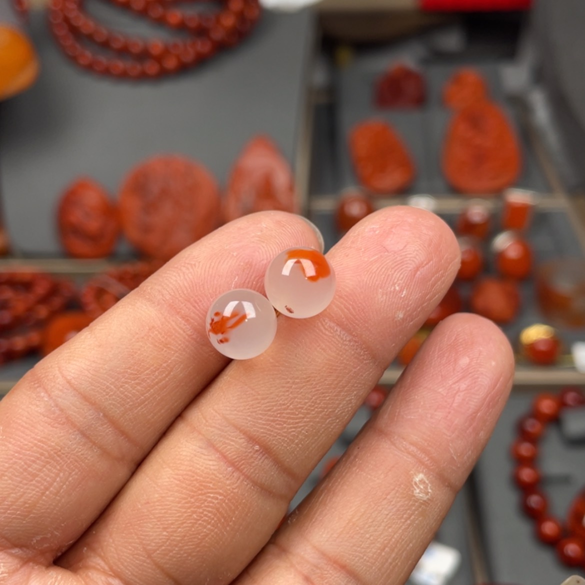 【闪购商品】南红玛瑙珠宝奇石18K金镶嵌耳钉