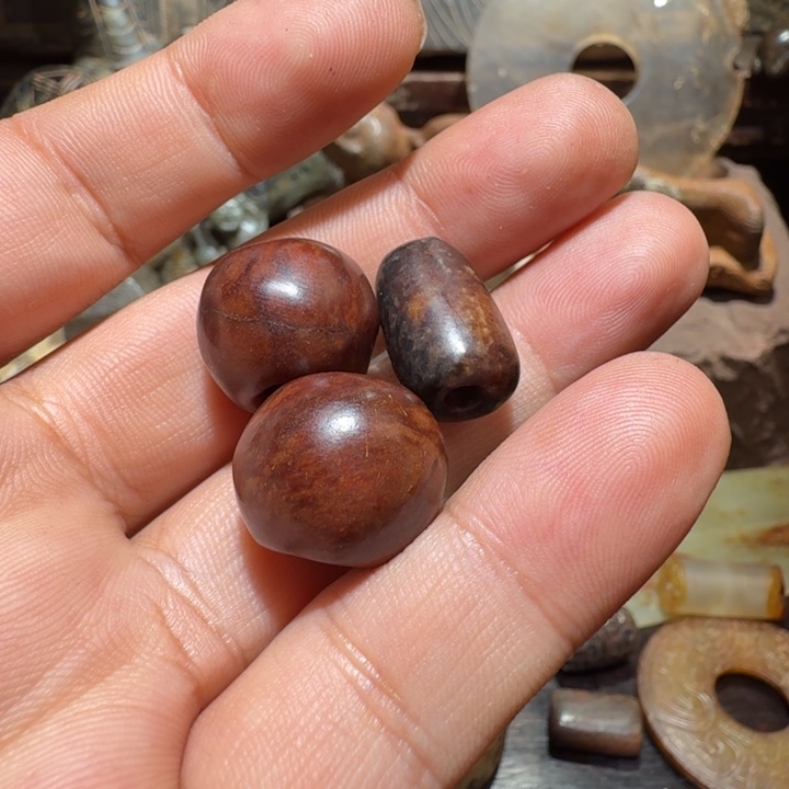 和田玉（糖玉）未镶嵌颈饰