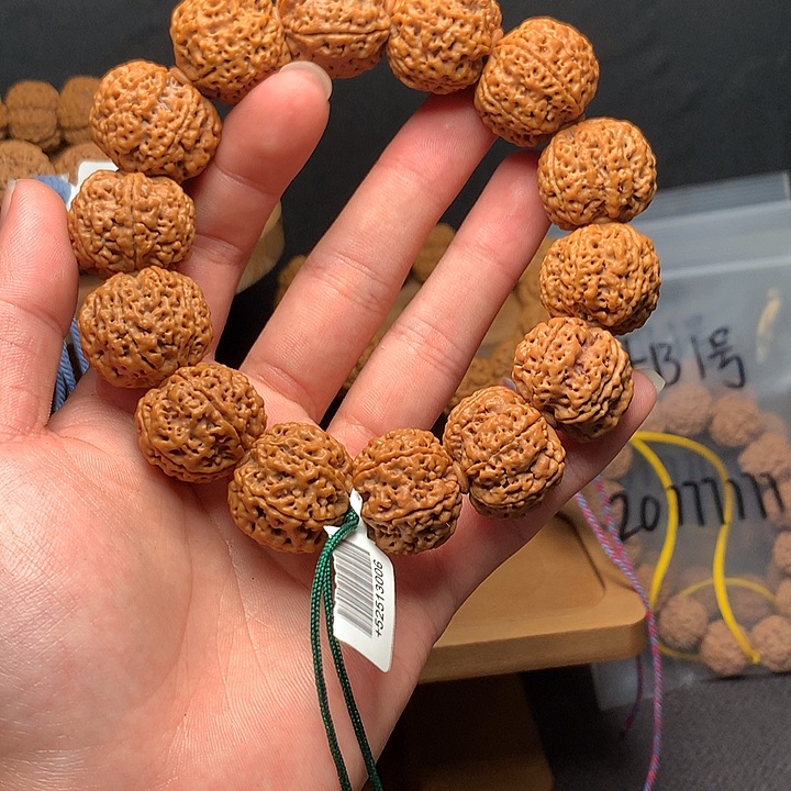 韩****手串金刚菩提菠萝蜜六瓣干刷24mm