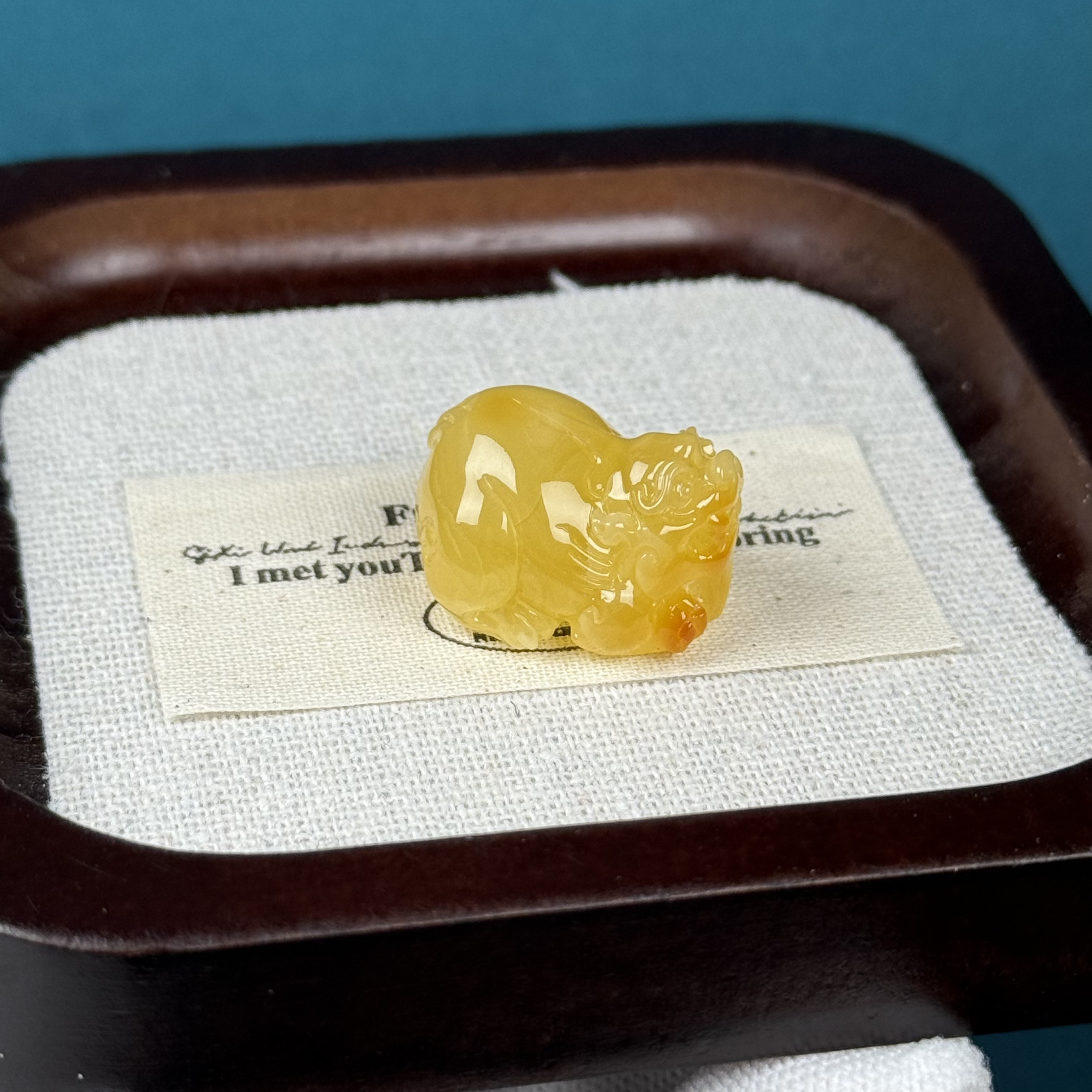 Y7188天然原矿蜜蜡 雕刻貔貅 20*23*15mm支持复检假一罚十