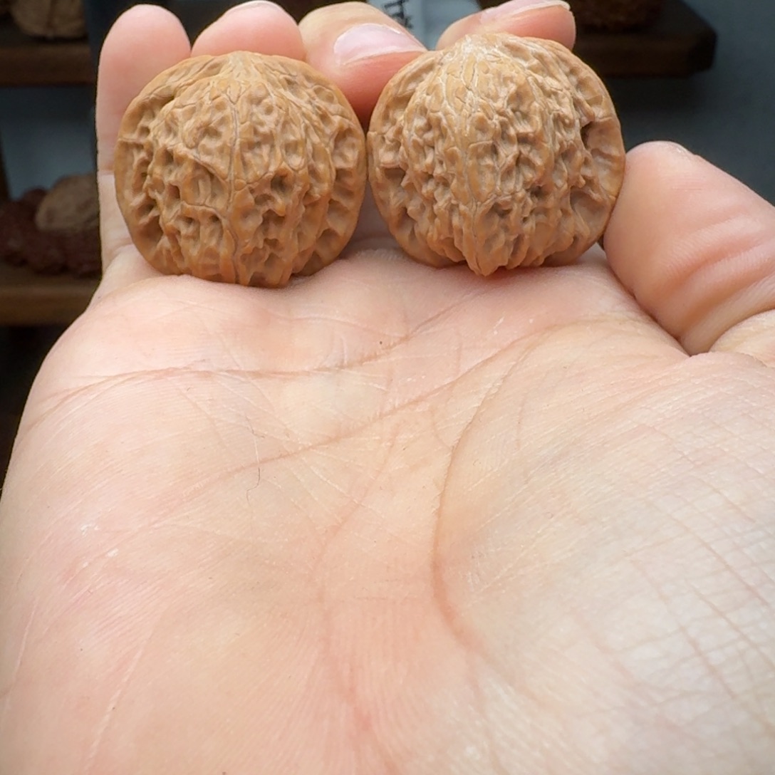 文玩核桃把件3210磨盘