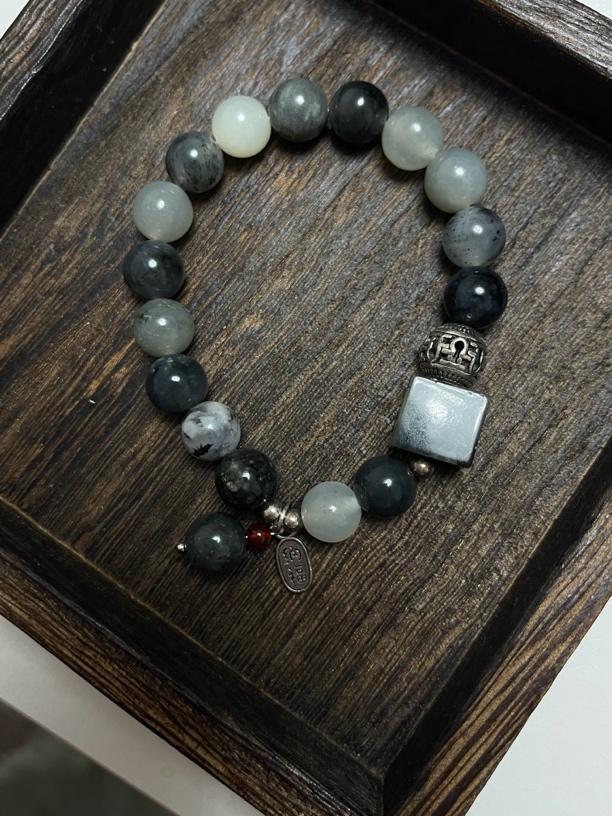 岫玉手串 女士手串纳福