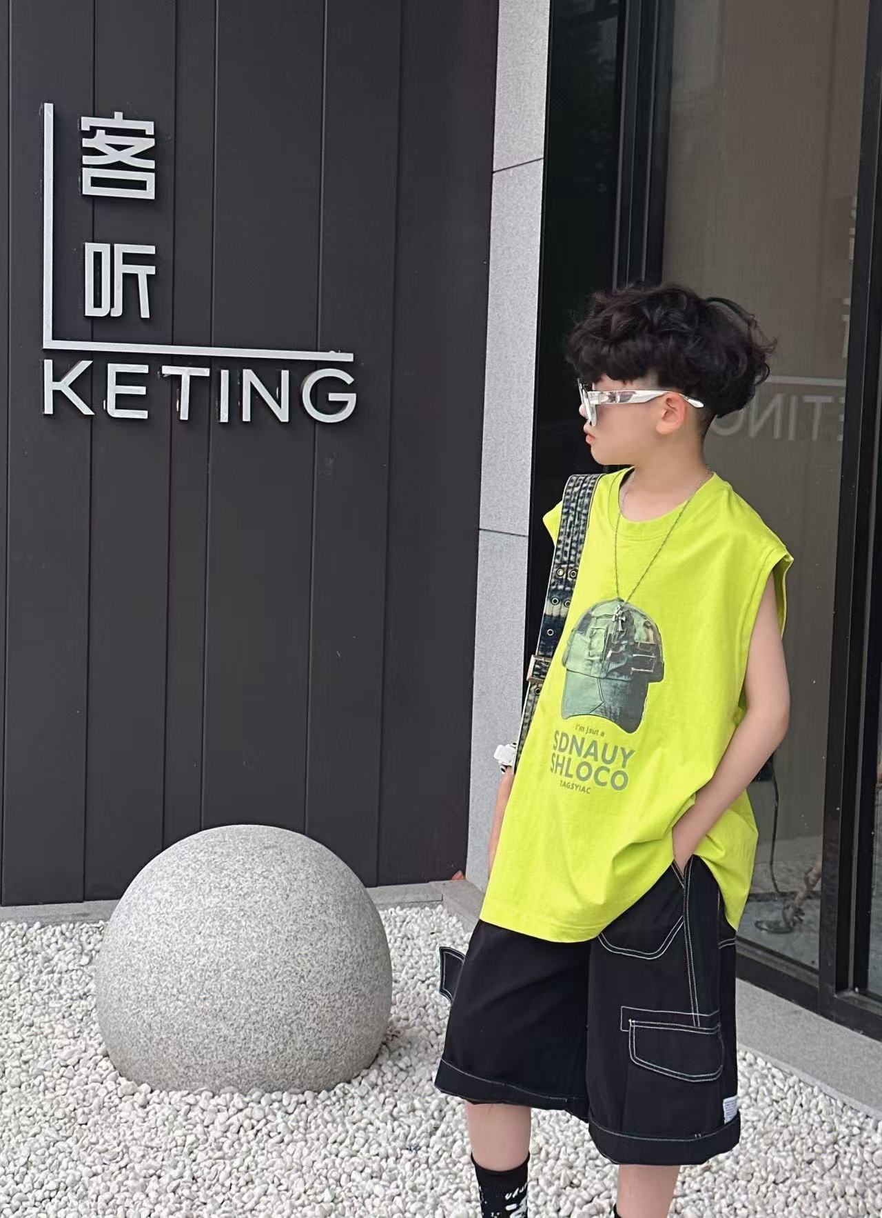 【蜡小新】【青苹果】儿童夏季宽松韩版坎肩背心，模特穿150，