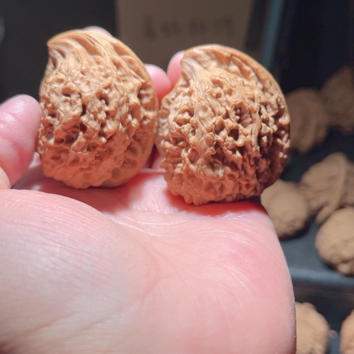 哥***文玩核桃吊坠文玩